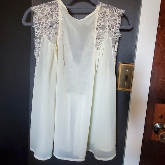 Pastel Yellow Lace Sheer Blouse-Anthropologie-L - Picture 6 of 9